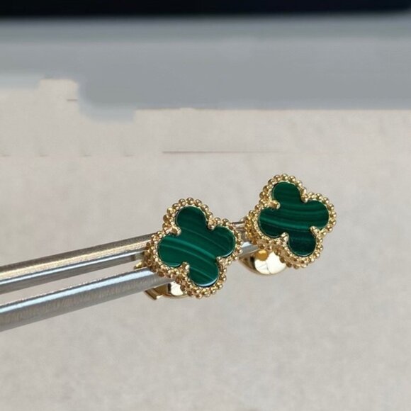 Authentic Van Cleef & Arpels Vintage Alhambra Earrings - Picture 5 of 10